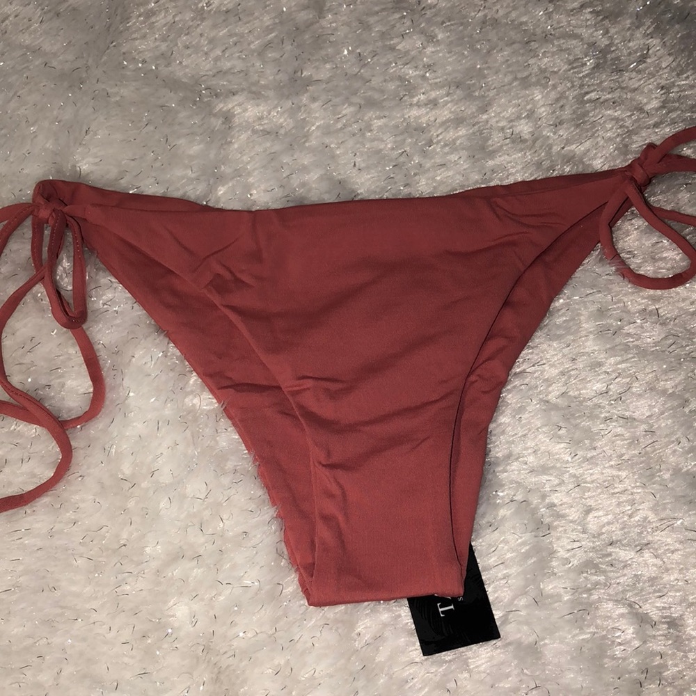 NEW TAVIK JAX SWIM BOTTOM ROSE SIZE MEDIUM